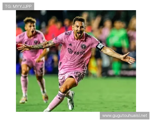 维拉插足迪萨西西汉姆领跑 维拉插足迪萨西西汉姆领跑